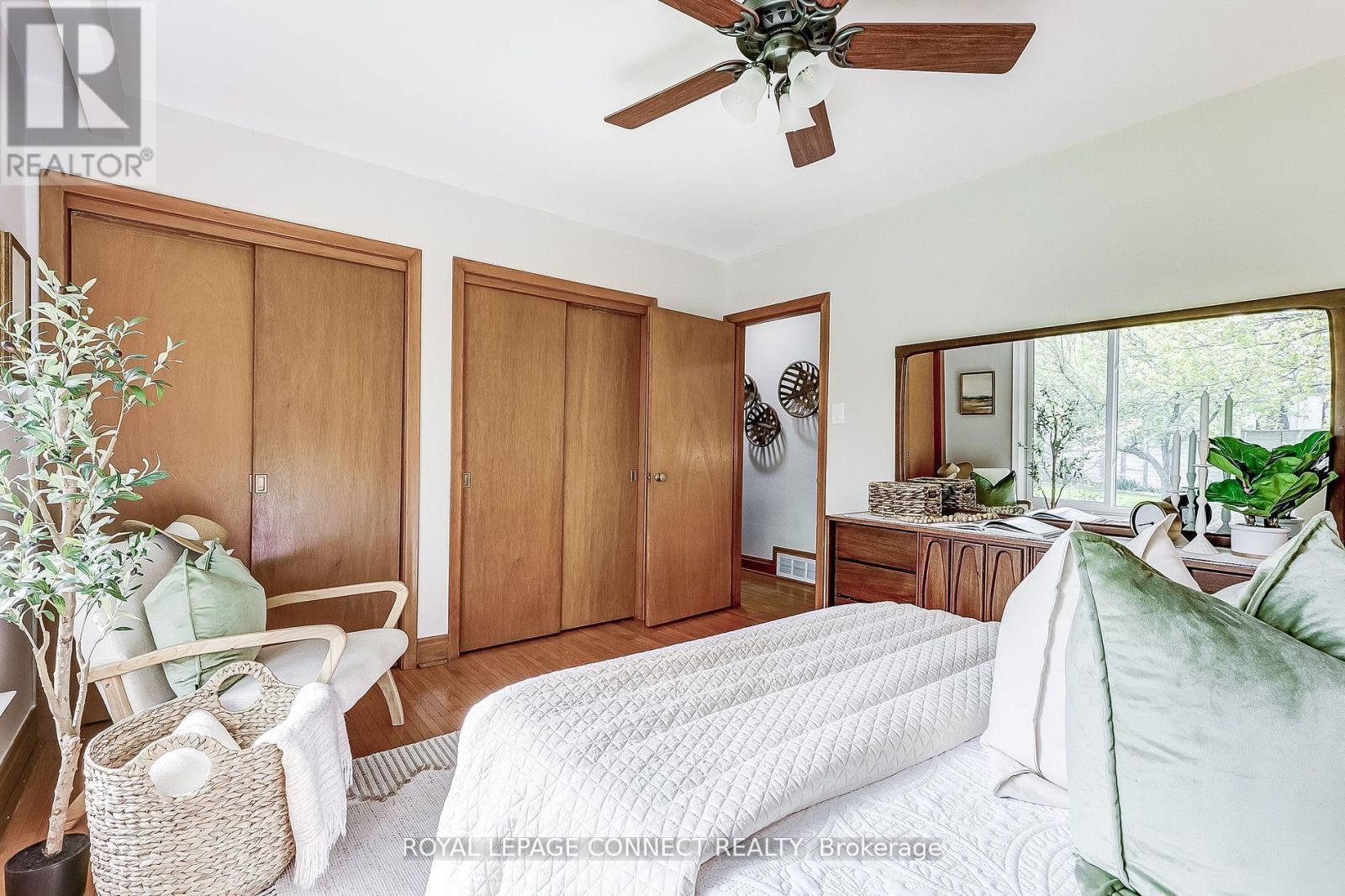 












11 MCNAB BOULEVARD

,
Toronto,




Ontario
M1M2W3

