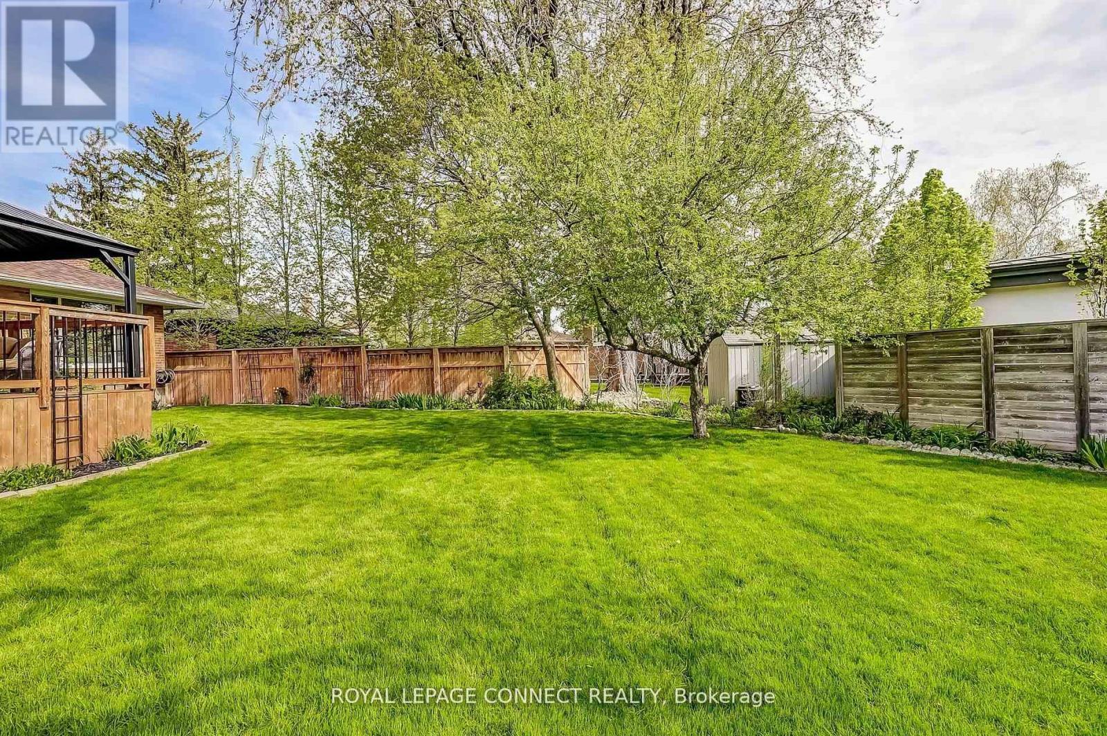 












11 MCNAB BOULEVARD

,
Toronto,




Ontario
M1M2W3

