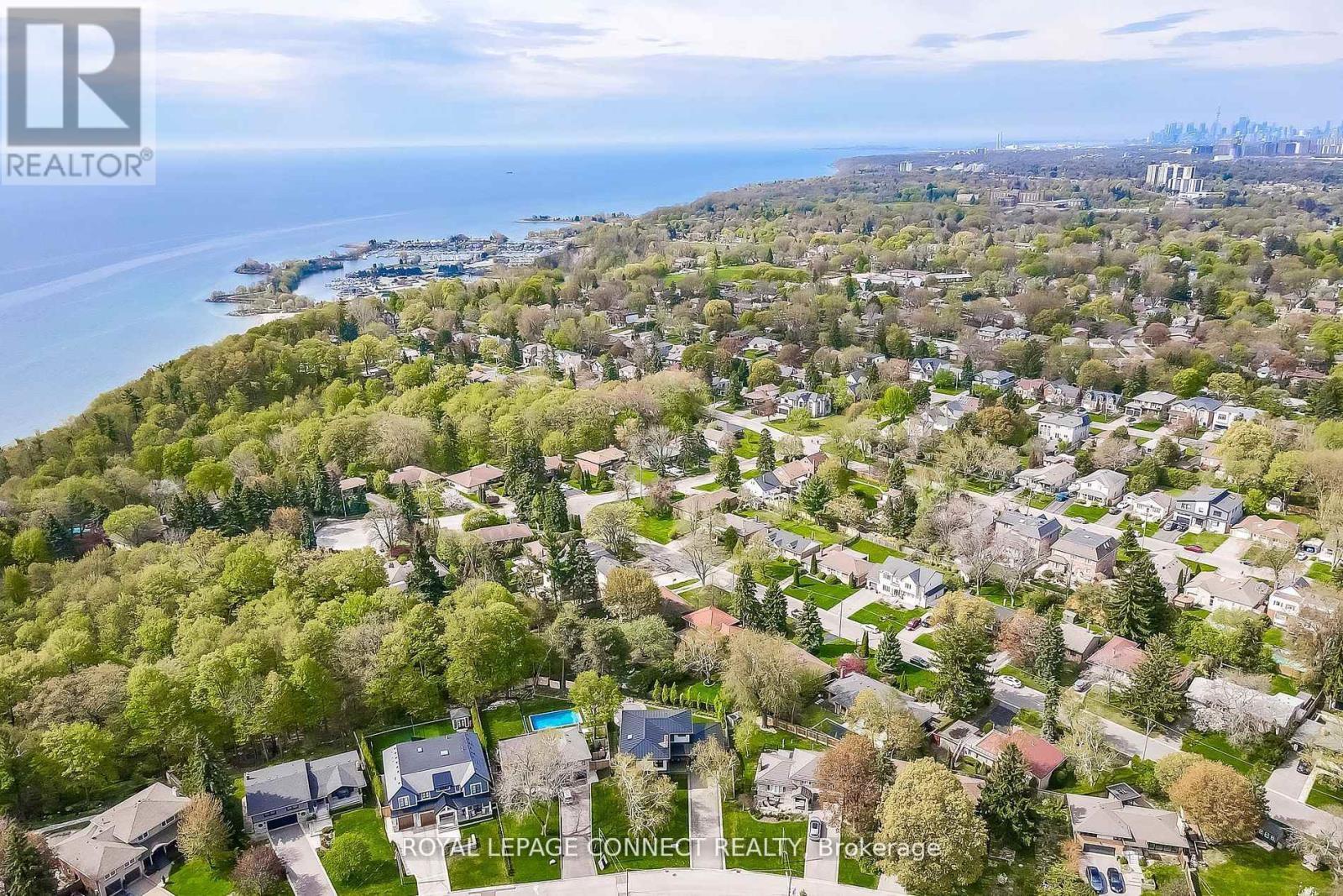 












11 MCNAB BOULEVARD

,
Toronto,




Ontario
M1M2W3

