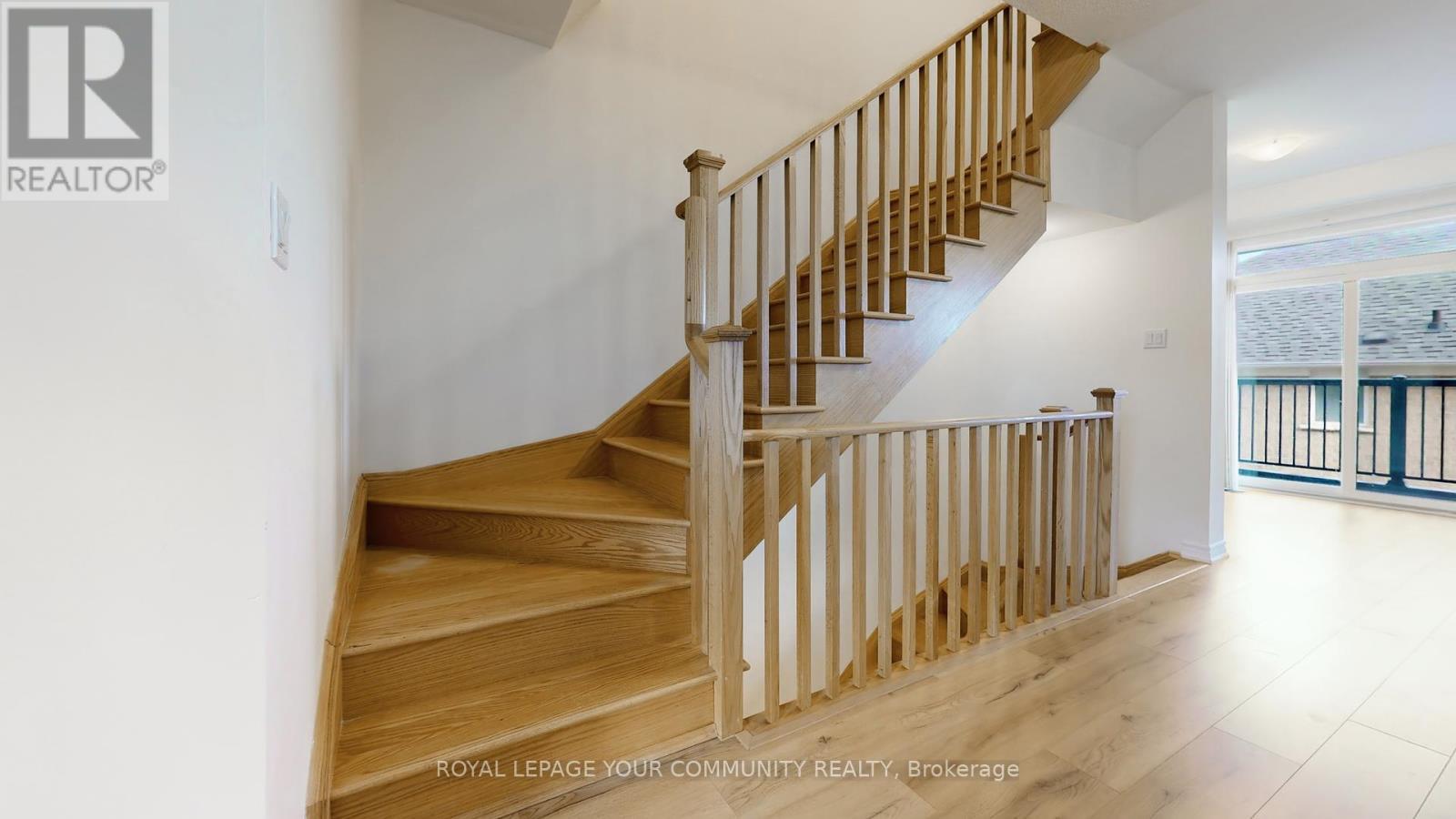 












10 WILLIAM ADAMS LANE

,
Richmond Hill,




Ontario
L4S0L9

