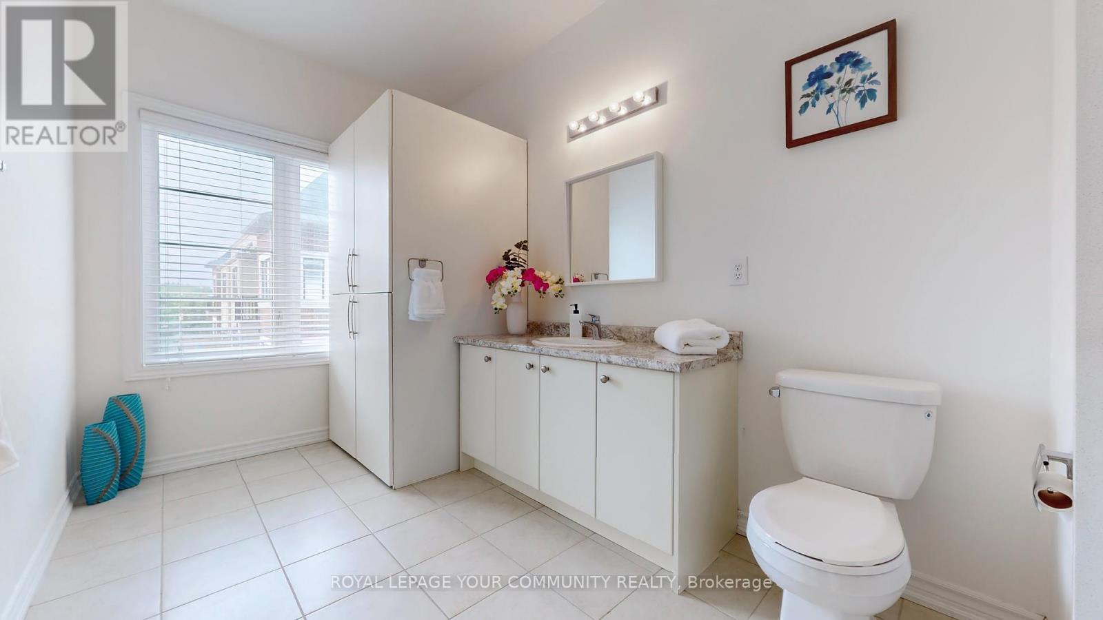 












10 WILLIAM ADAMS LANE

,
Richmond Hill,




Ontario
L4S0L9

