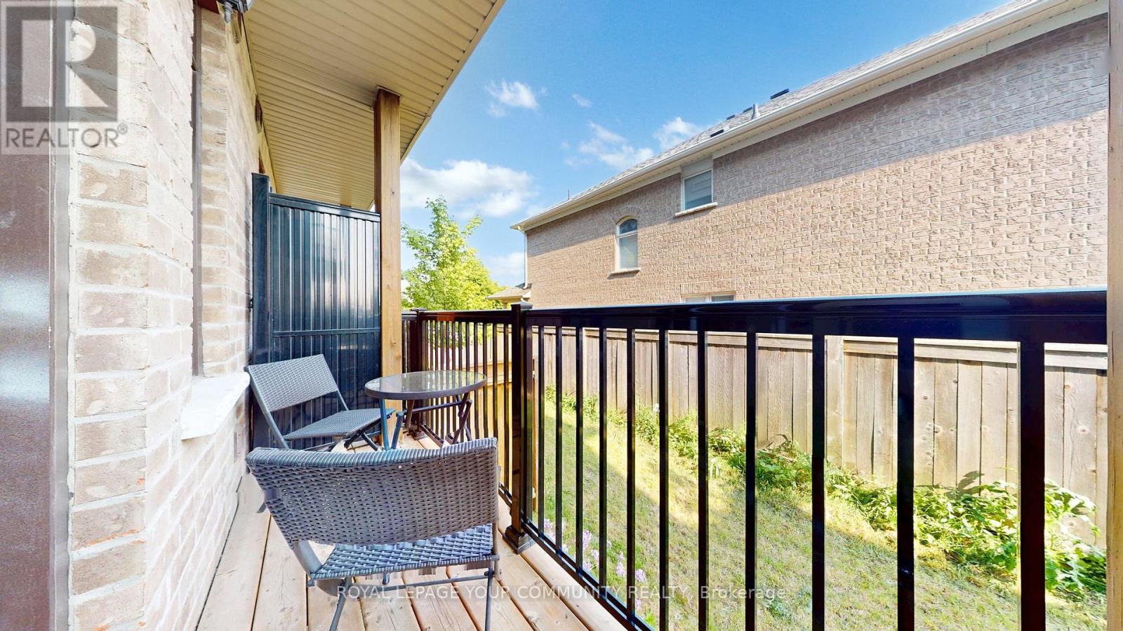 












10 WILLIAM ADAMS LANE

,
Richmond Hill,




Ontario
L4S0L9

