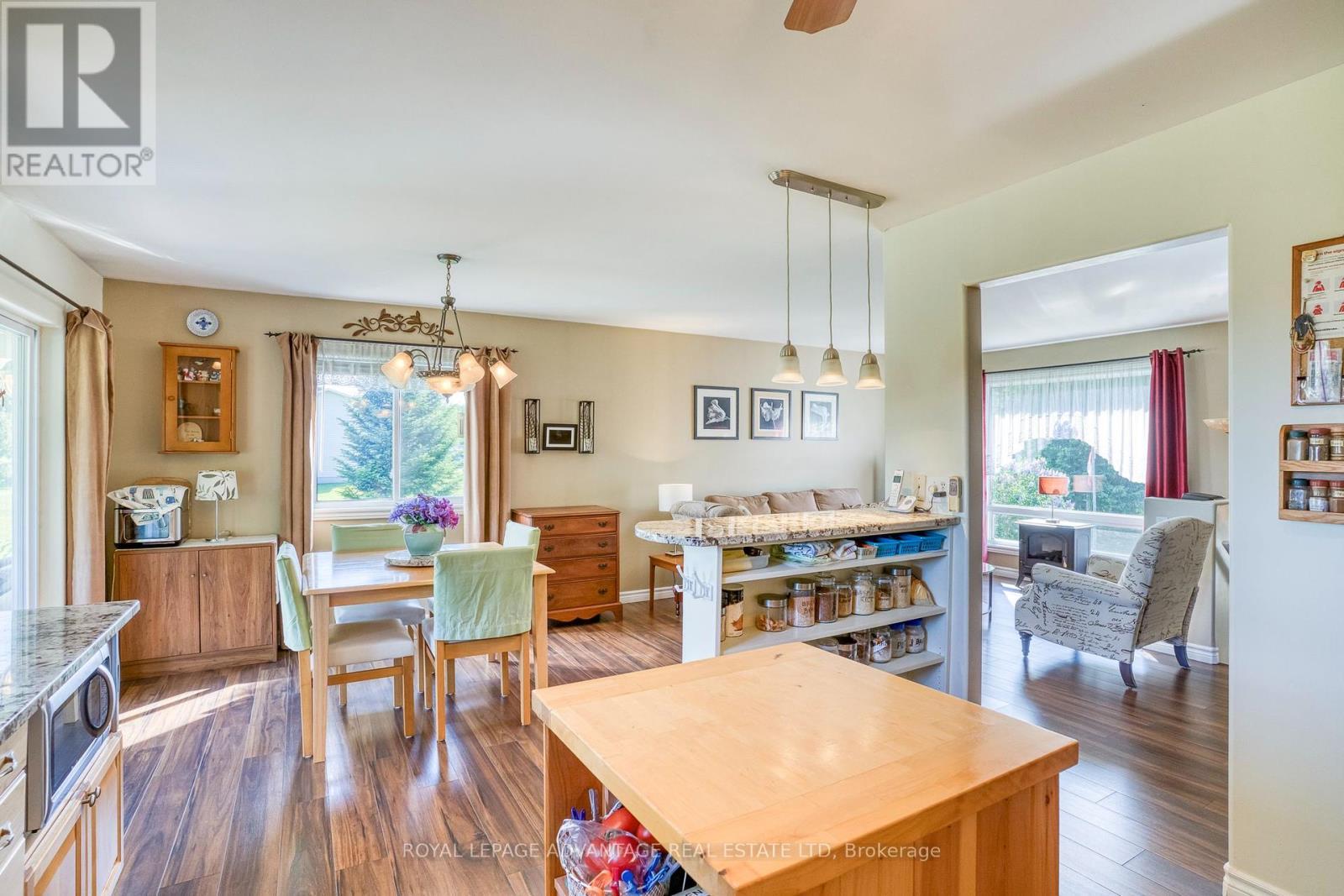 












1494 DRUMMOND 6B CONCESSION

,
Drummond/North Elmsley,




Ontario
K7H3C8

