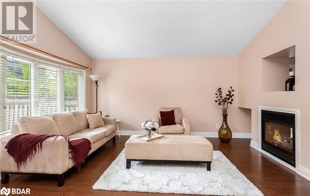 












1134 BLUEHERON Crescent

,
Mississauga,




Ontario
L5V2J7

