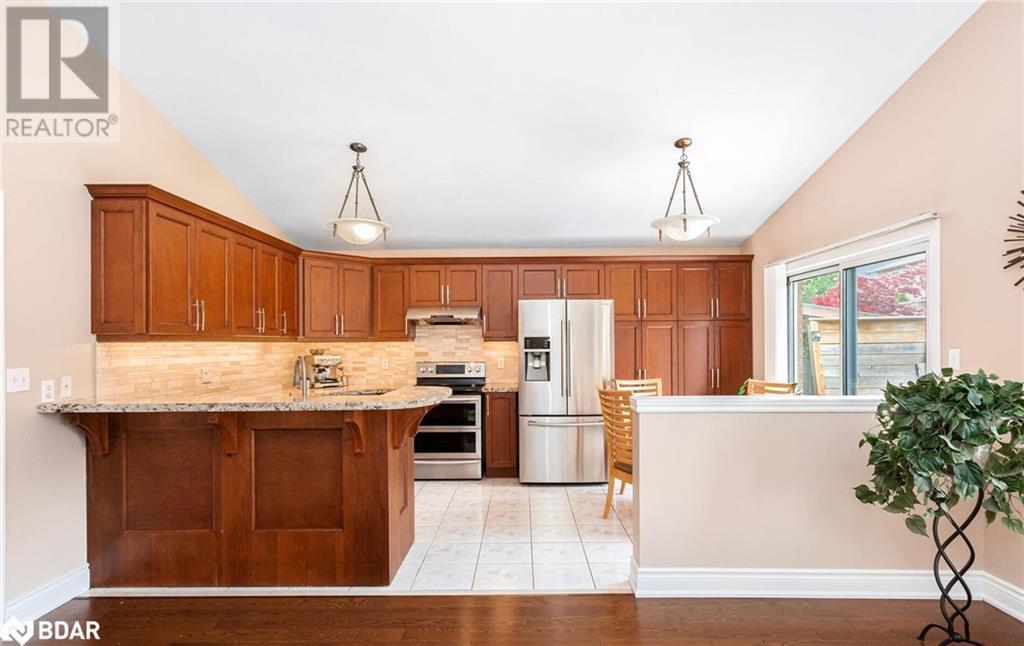 












1134 BLUEHERON Crescent

,
Mississauga,




Ontario
L5V2J7

