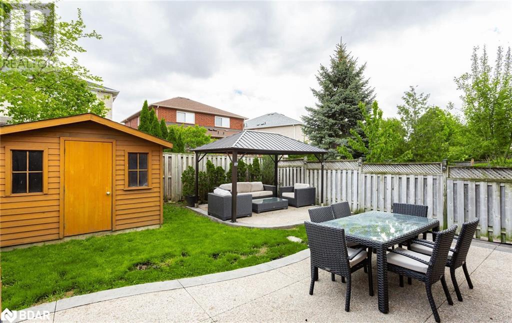 












1134 BLUEHERON Crescent

,
Mississauga,




Ontario
L5V2J7

