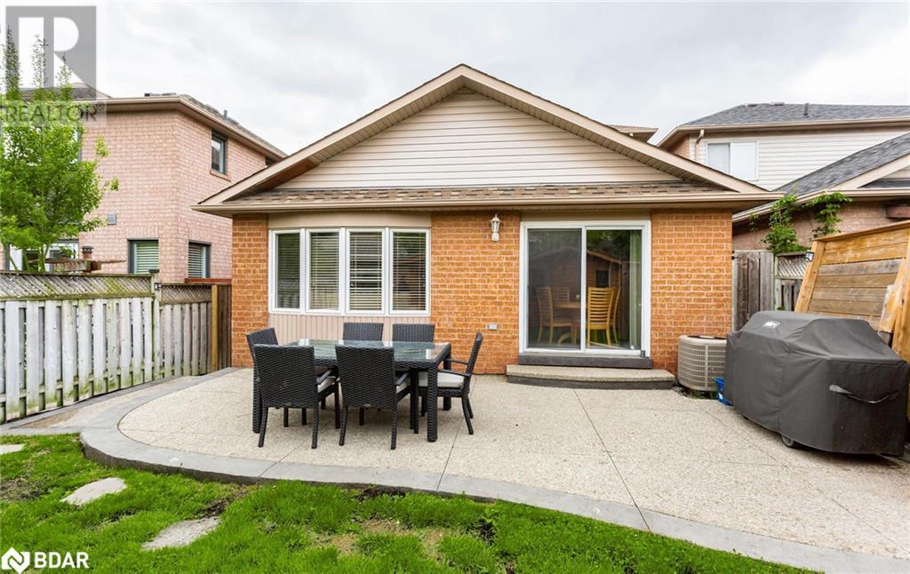 












1134 BLUEHERON Crescent

,
Mississauga,




Ontario
L5V2J7

