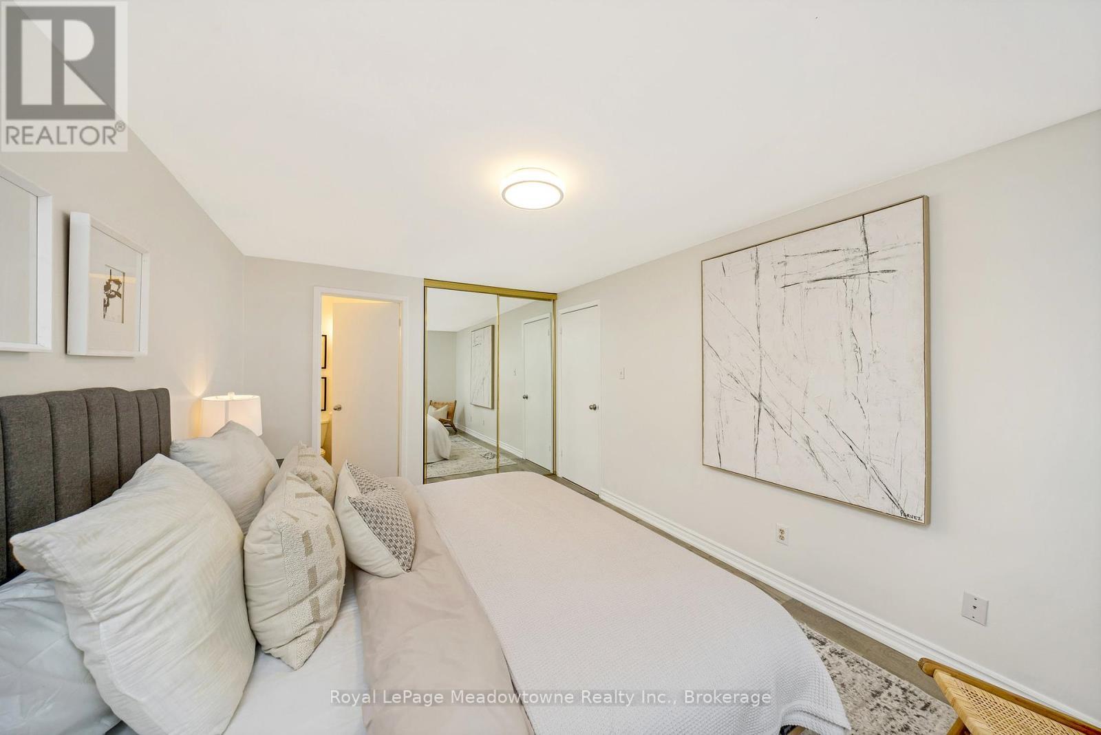 












13 - 550 CHILDS DRIVE

,
Milton (TM Timberlea),




Ontario
L9T3P3

