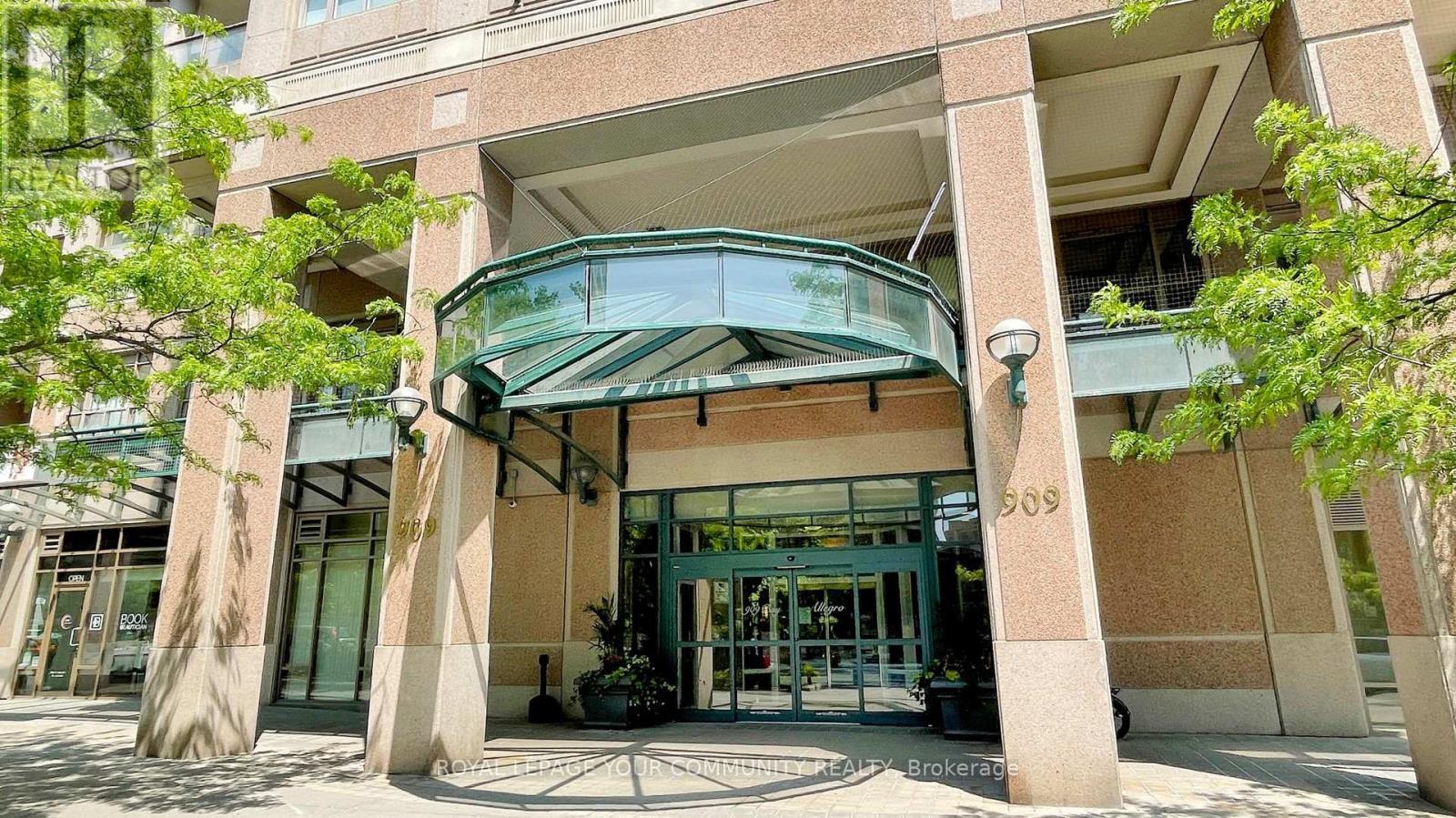 












1609 - 909 BAY STREET

,
Toronto,




Ontario
M5S3G2

