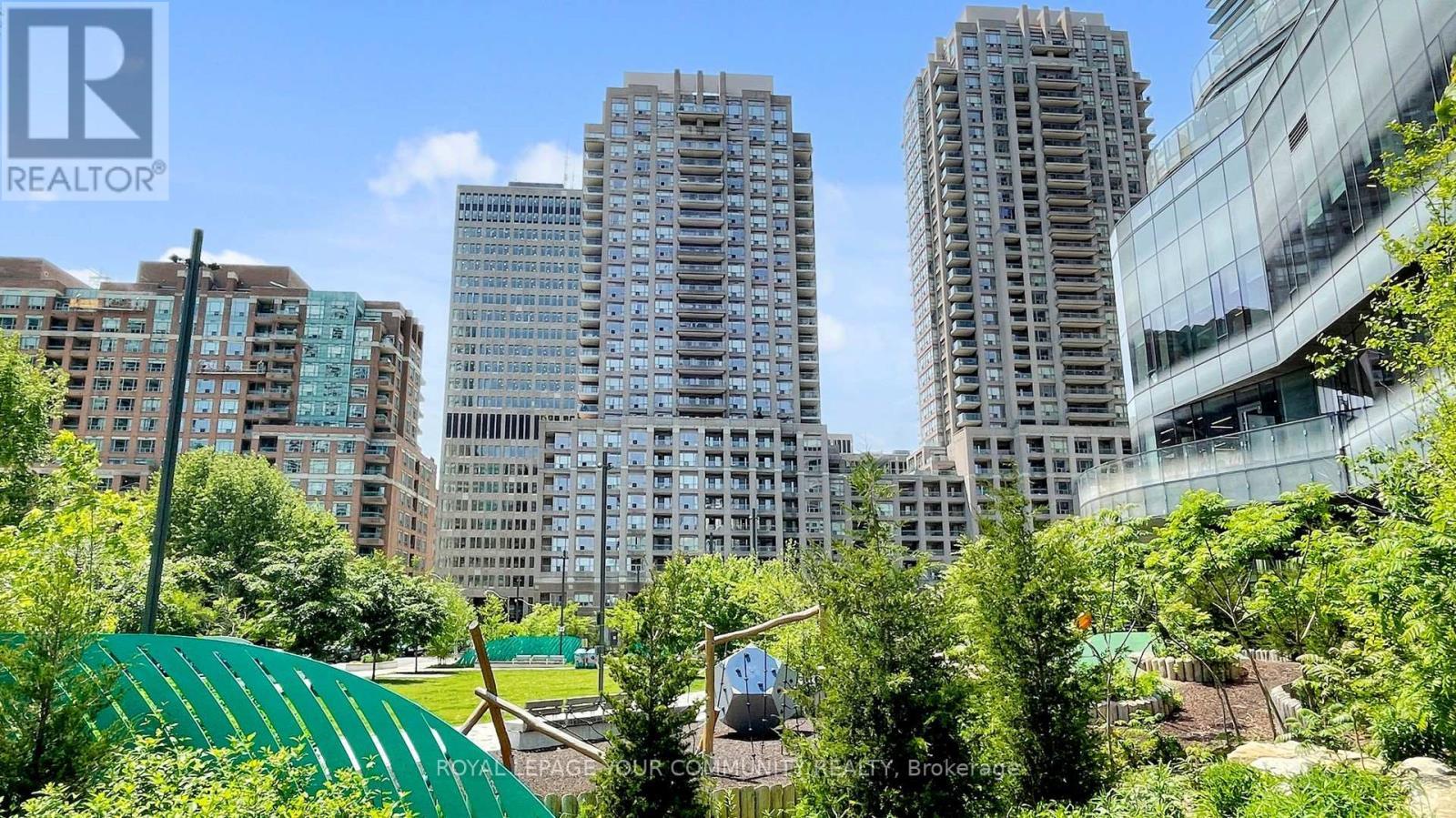 












1609 - 909 BAY STREET

,
Toronto,




Ontario
M5S3G2

