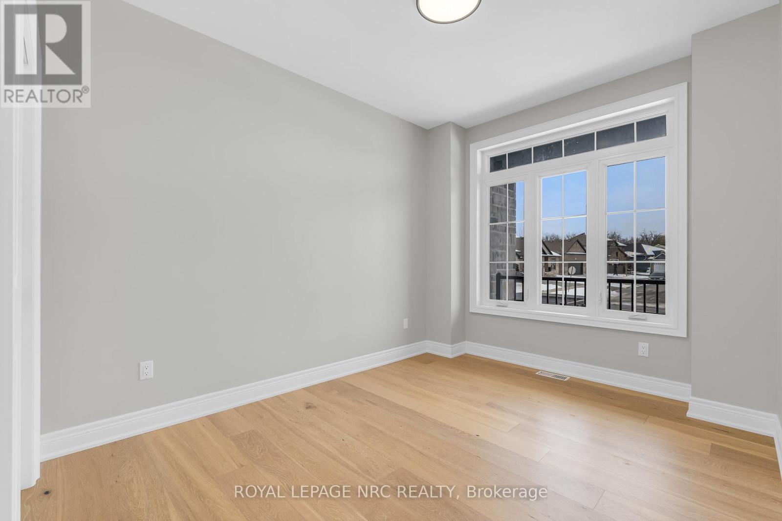 












736 CLARENCE STREET

,
Port Colborne (Sugarloaf),




Ontario
L3K0A8

