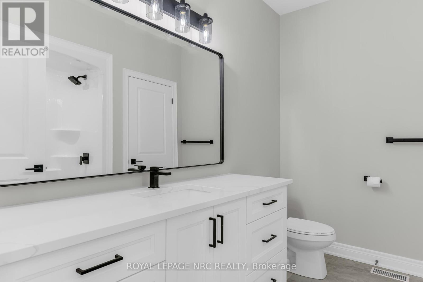 












736 CLARENCE STREET

,
Port Colborne (Sugarloaf),




Ontario
L3K0A8

