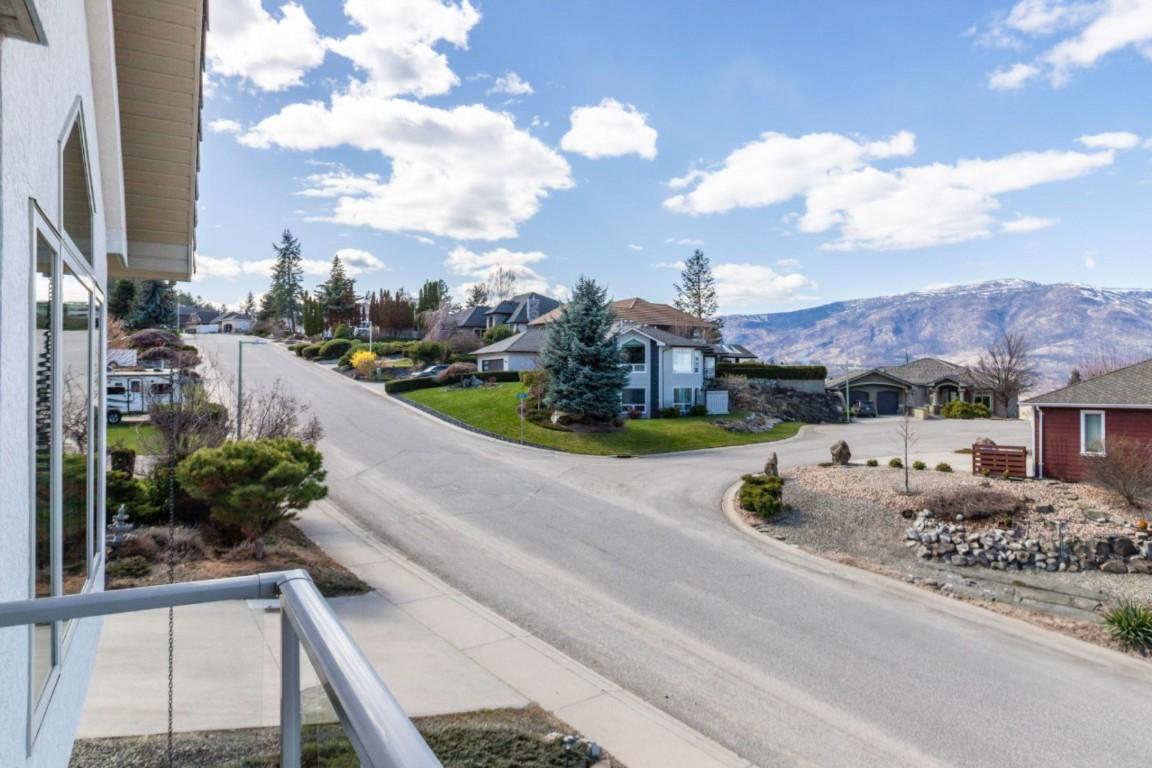 









183


Magic

Drive,
Kelowna,




BC
V1V 1N2

