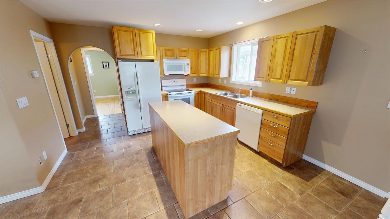 









1855


Kelowna

Crescent, A,
Cranbrook,




BC
V1C 6L6

