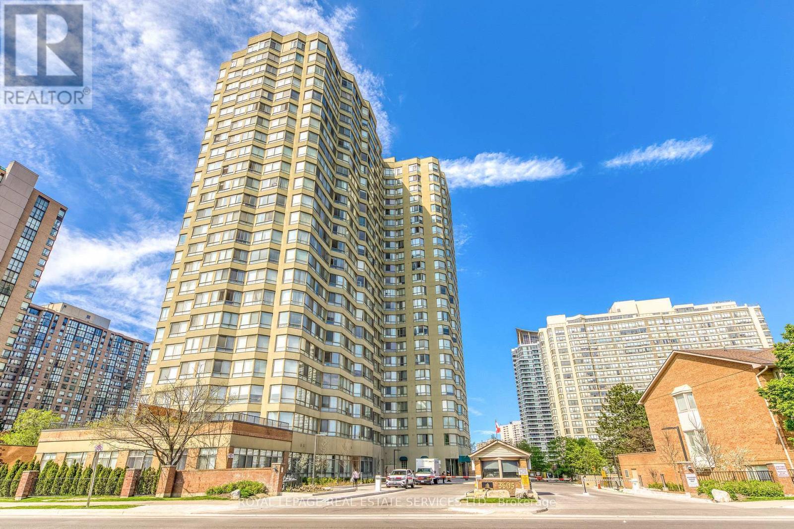 












2111 - 3605 KARIYA DRIVE

,
Mississauga,




Ontario
L5B3J4

