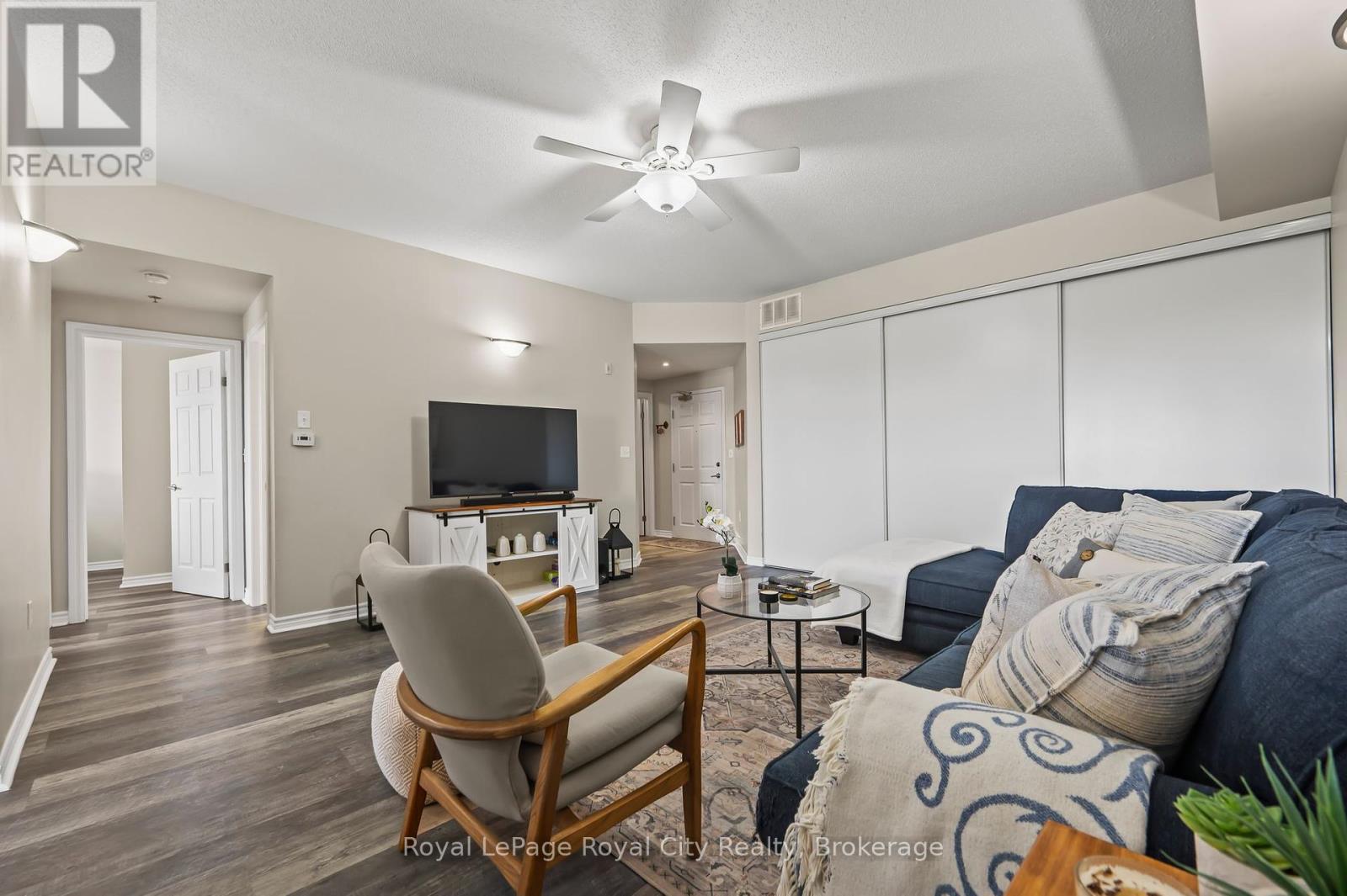 












408 - 308 WATSON PARKWAY N

,
Guelph (Grange Road),




Ontario
N1E0G7

