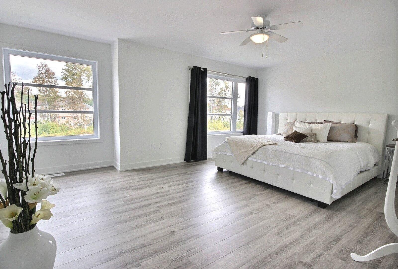 









302


Ch. du Barrage

,
Val-des-Monts,




QC
J8N2L2

