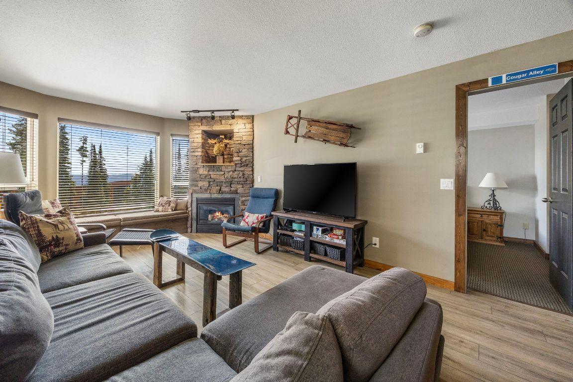 









105


Kettle View

Road, 309,
Big White,




BC
V1P 1P3

