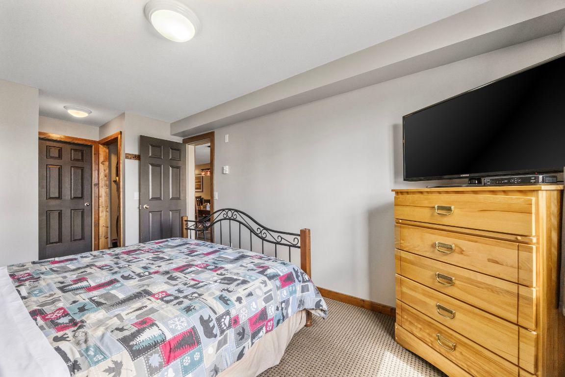 









105


Kettle View

Road, 309,
Big White,




BC
V1P 1P3

