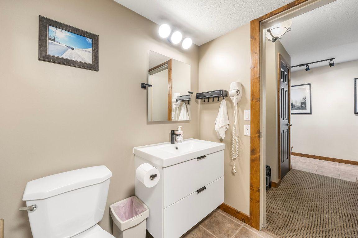 









105


Kettle View

Road, 309,
Big White,




BC
V1P 1P3

