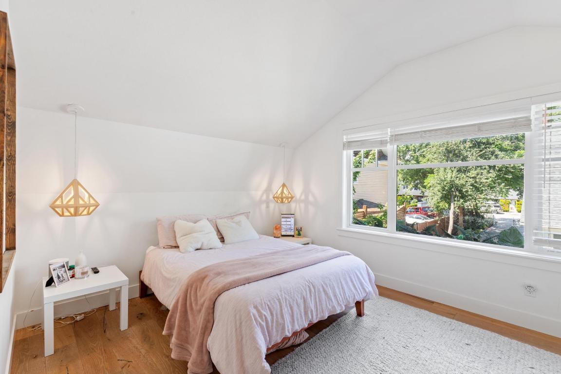









1001


Lawrence

Avenue,
Kelowna,




BC
V1Y 6M3

