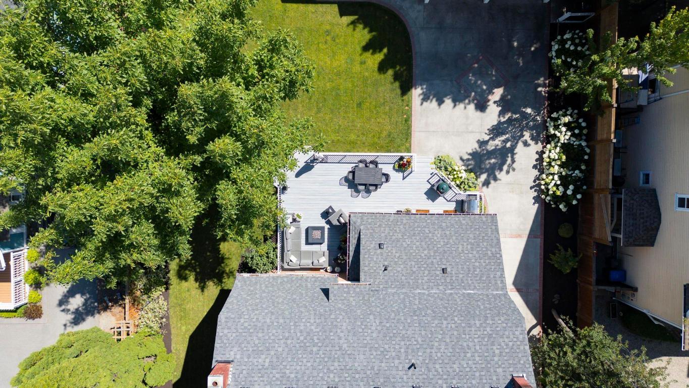 









1001


Lawrence

Avenue,
Kelowna,




BC
V1Y 6M3

