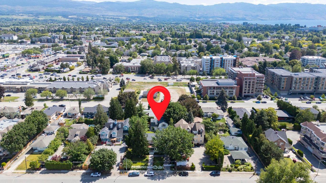 









1001


Lawrence

Avenue,
Kelowna,




BC
V1Y 6M3

