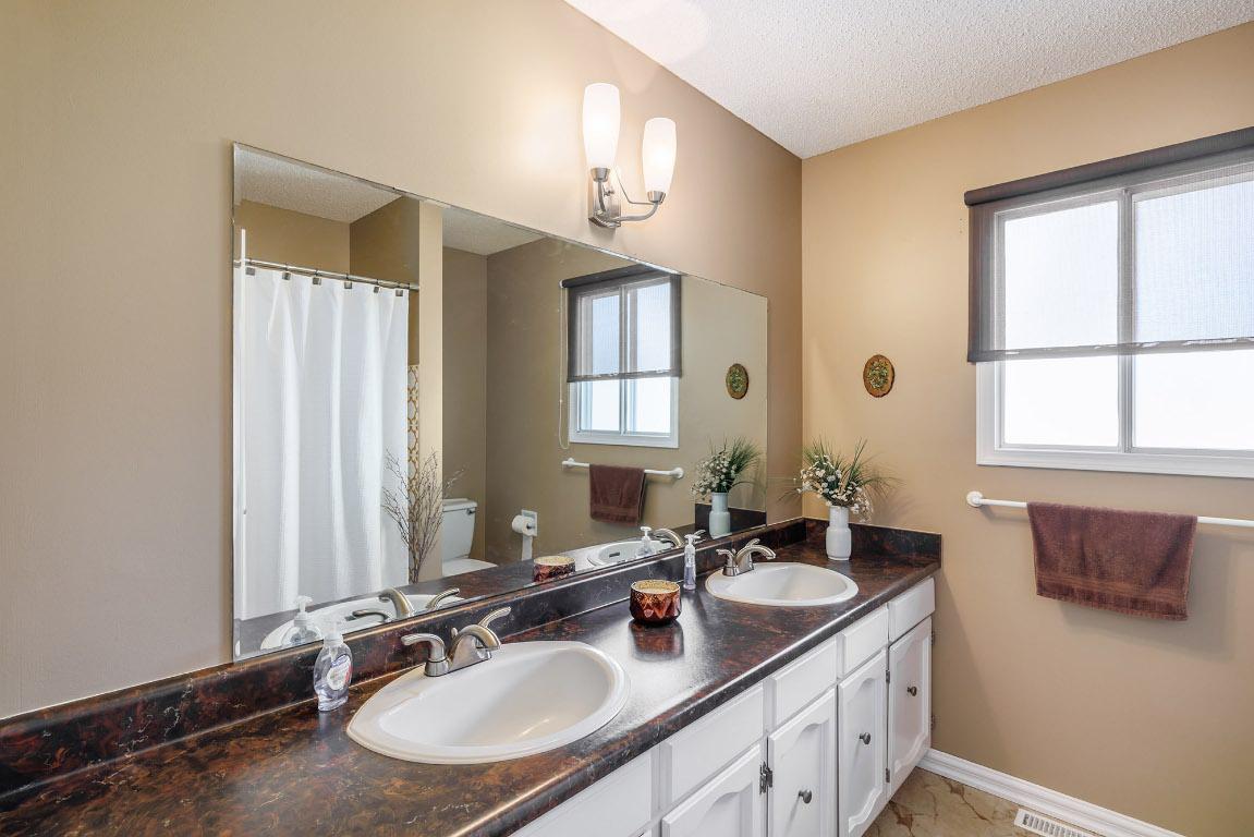 









3070


Thacker

Drive,
West Kelowna,




BC
V1Z 2V1

