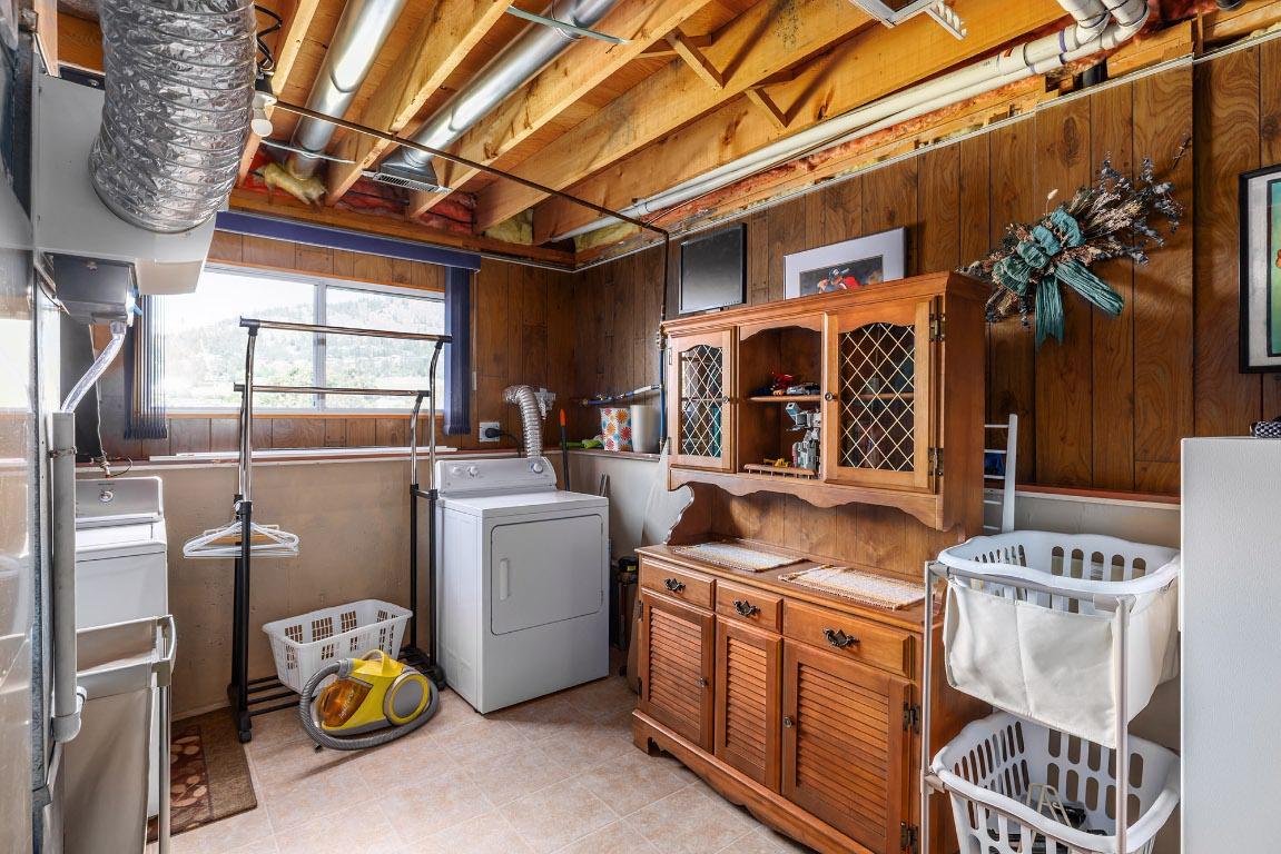 









3070


Thacker

Drive,
West Kelowna,




BC
V1Z 2V1

