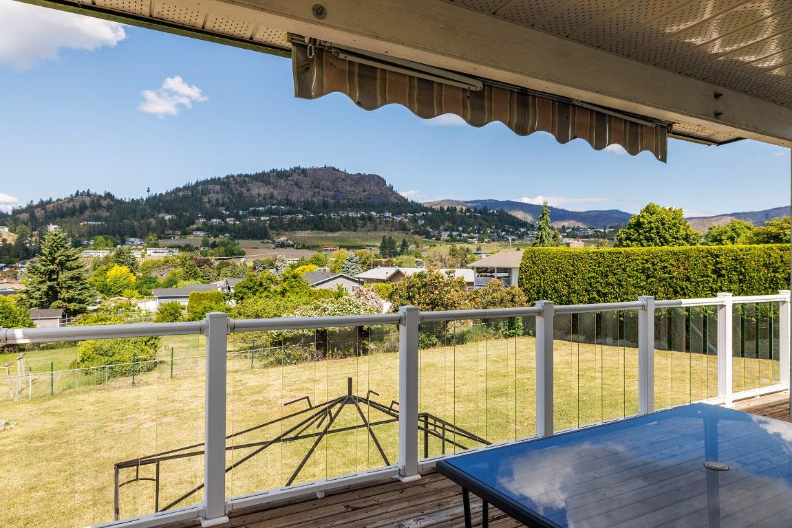 









3070


Thacker

Drive,
West Kelowna,




BC
V1Z 2V1

