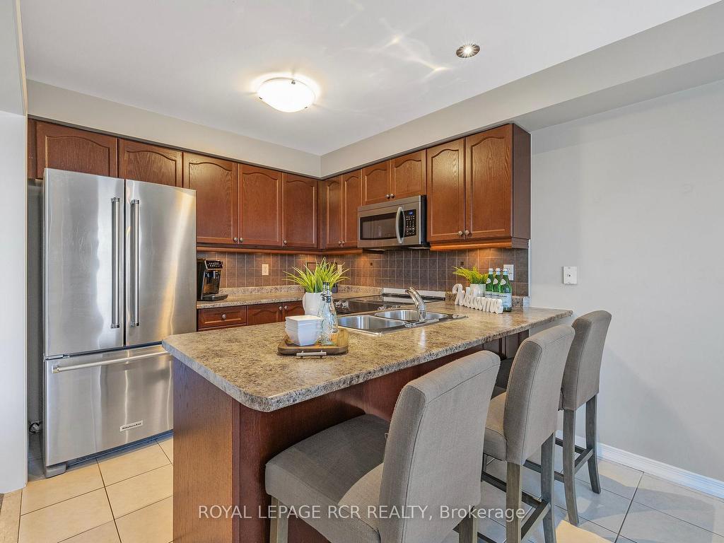 









171


Swindells

Street,
Clarington,




ON
L1C 0E3

