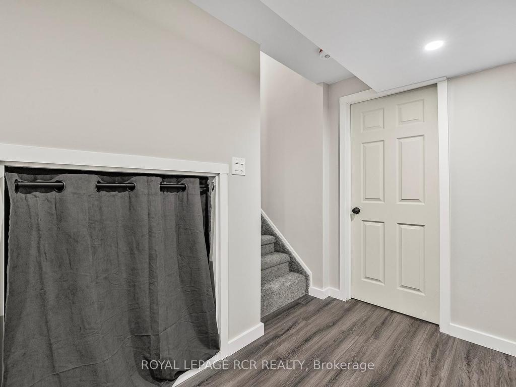 









171


Swindells

Street,
Clarington,




ON
L1C 0E3

