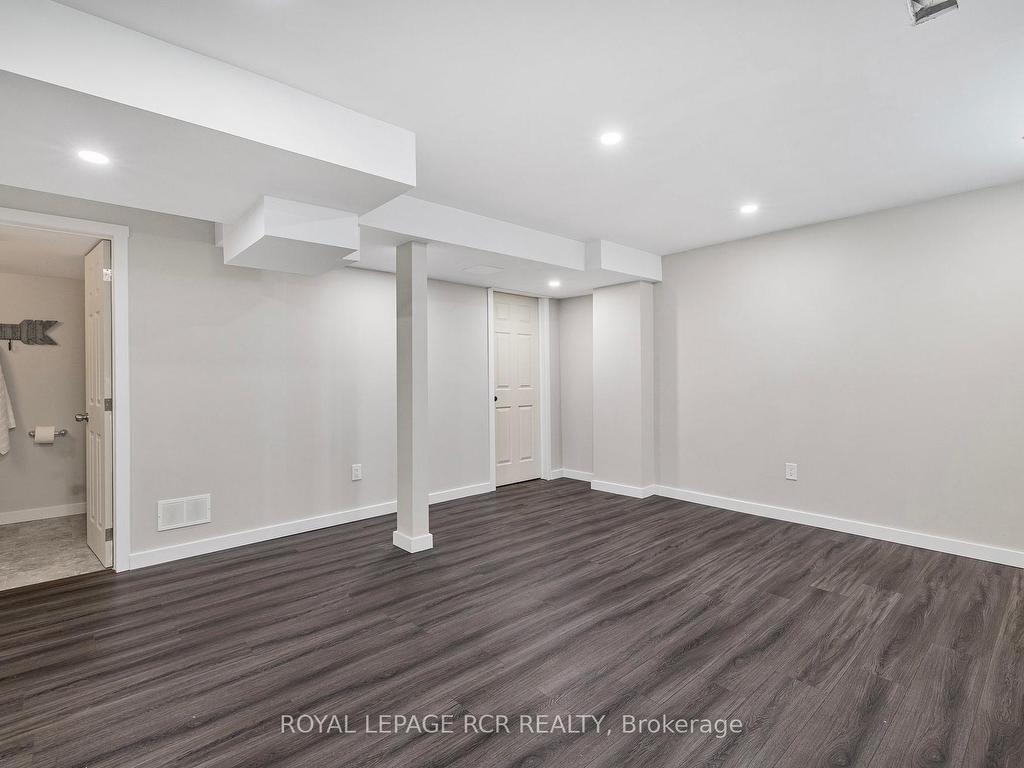 









171


Swindells

Street,
Clarington,




ON
L1C 0E3

