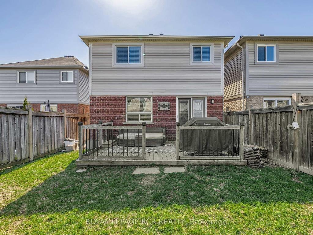 









171


Swindells

Street,
Clarington,




ON
L1C 0E3


