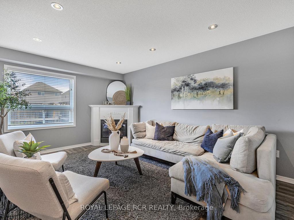 









171


Swindells

Street,
Clarington,




ON
L1C 0E3

