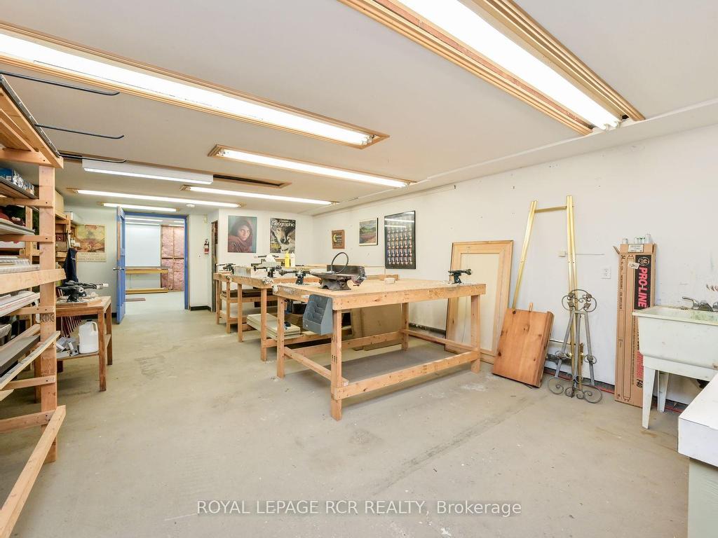 









47


Victoria

Street West,
New Tecumseth,




ON
L9R 1T1

