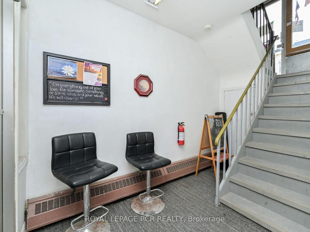 









47


Victoria

Street West,
New Tecumseth,




ON
L9R 1T1

