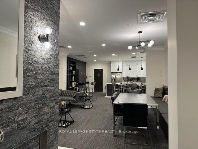 









112


King

Street East, 1109,
Hamilton,




ON
L8N 1A8


