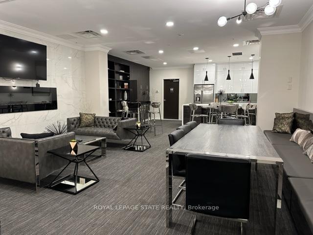 









112


King

Street East, 1109,
Hamilton,




ON
L8N 1A8

