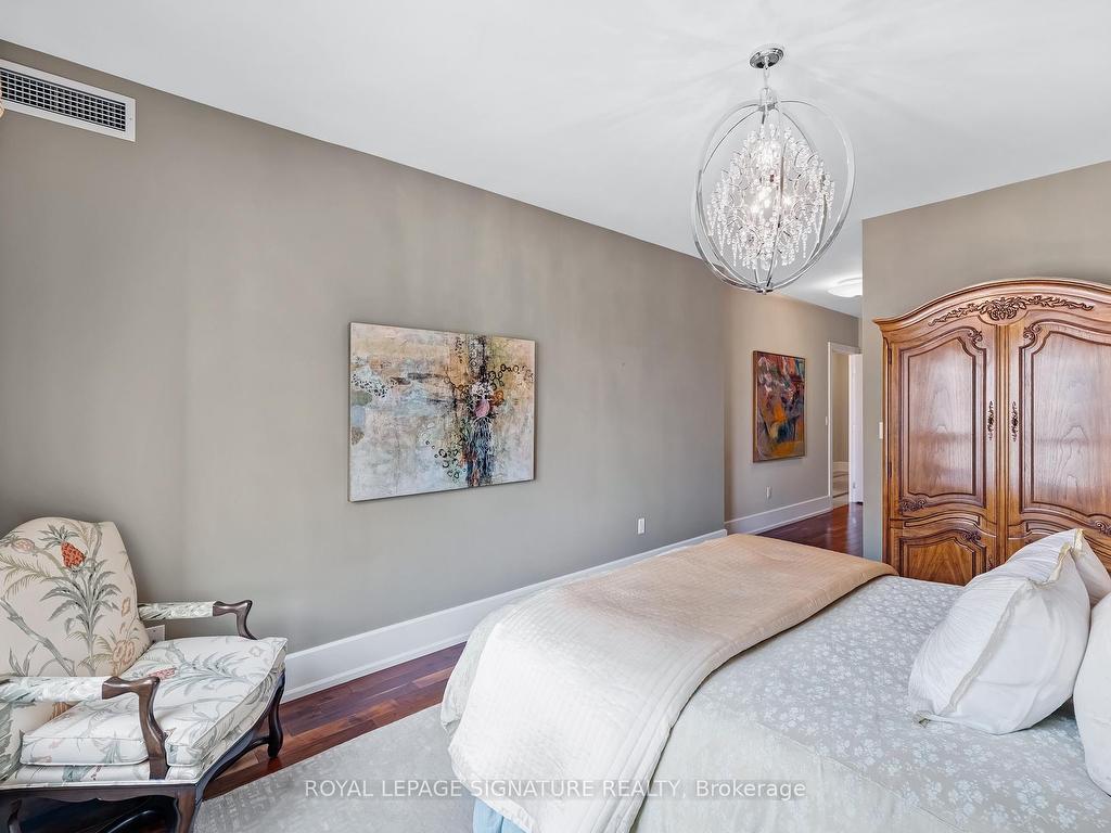 









662


Sheppard

Avenue East, 1704,
Toronto,




ON
M2K 3E6

