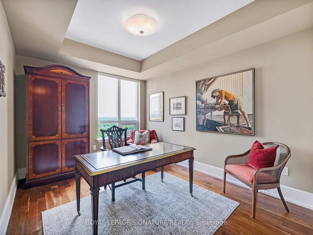 









662


Sheppard

Avenue East, 1704,
Toronto,




ON
M2K 3E6

