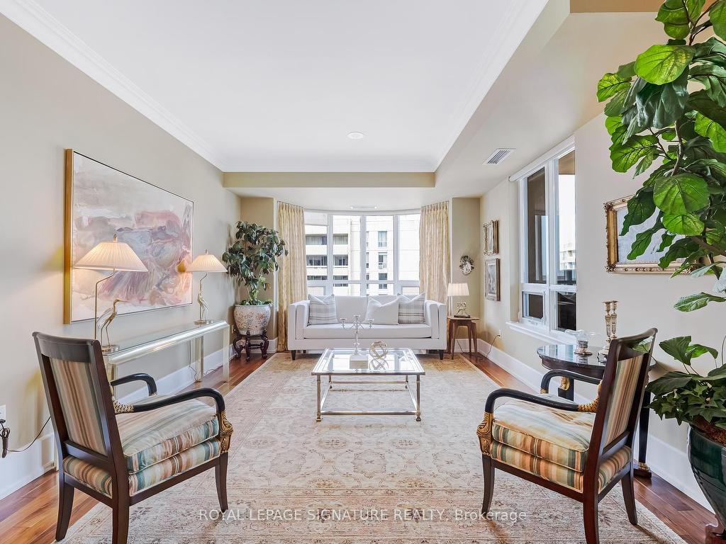 









662


Sheppard

Avenue East, 1704,
Toronto,




ON
M2K 3E6

