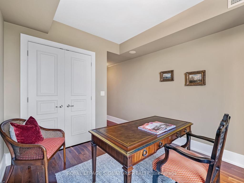 









662


Sheppard

Avenue East, 1704,
Toronto,




ON
M2K 3E6


