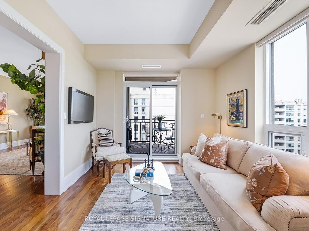









662


Sheppard

Avenue East, 1704,
Toronto,




ON
M2K 3E6

