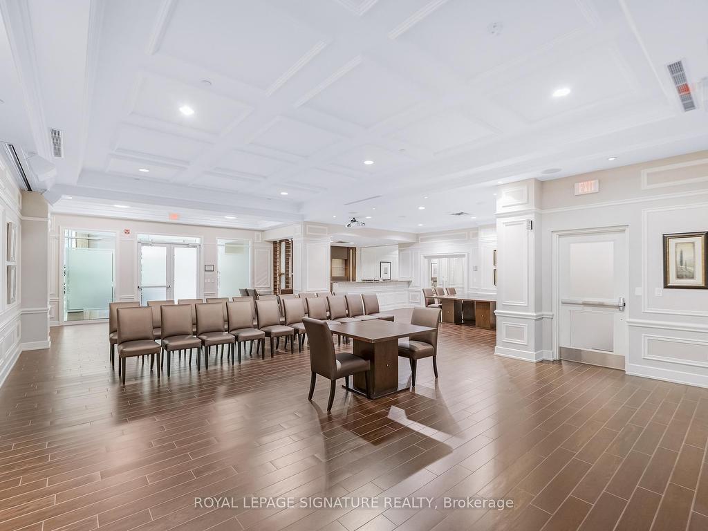 









662


Sheppard

Avenue East, 1704,
Toronto,




ON
M2K 3E6

