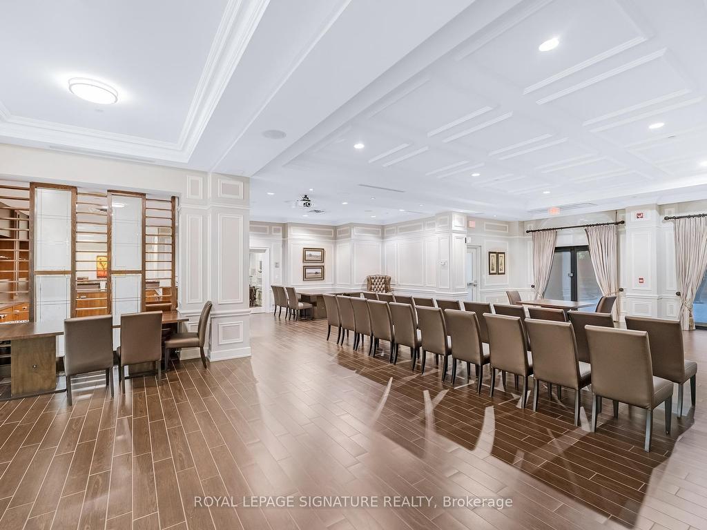 









662


Sheppard

Avenue East, 1704,
Toronto,




ON
M2K 3E6

