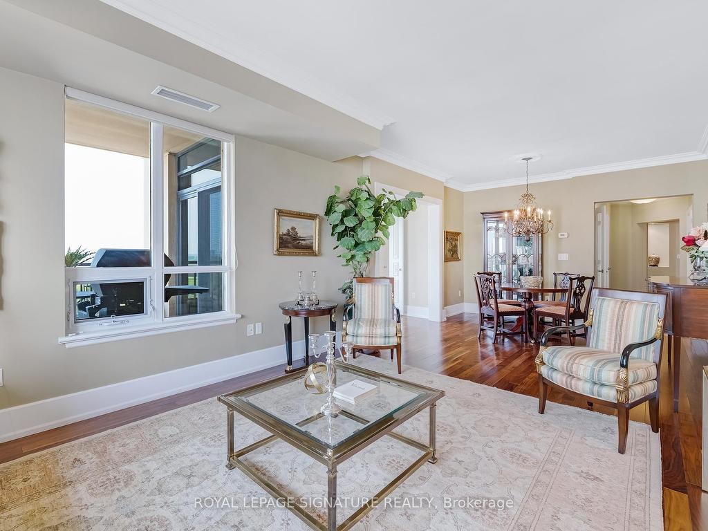 









662


Sheppard

Avenue East, 1704,
Toronto,




ON
M2K 3E6

