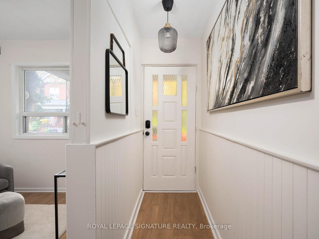 









136


Montrose

Avenue,
Toronto,




ON
M6J 2T7

