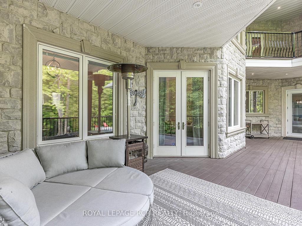 









12


Deer

Run,
Uxbridge,




ON
L9P 1R4

