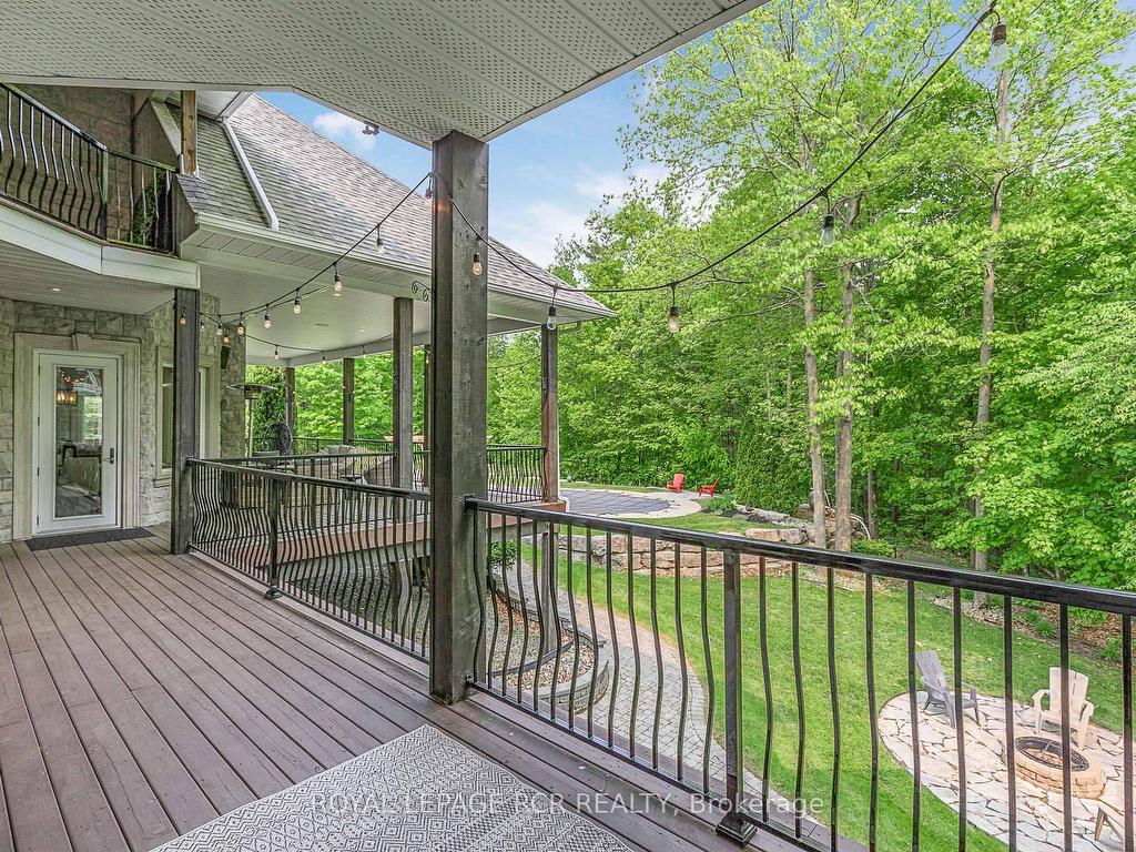 









12


Deer

Run,
Uxbridge,




ON
L9P 1R4

